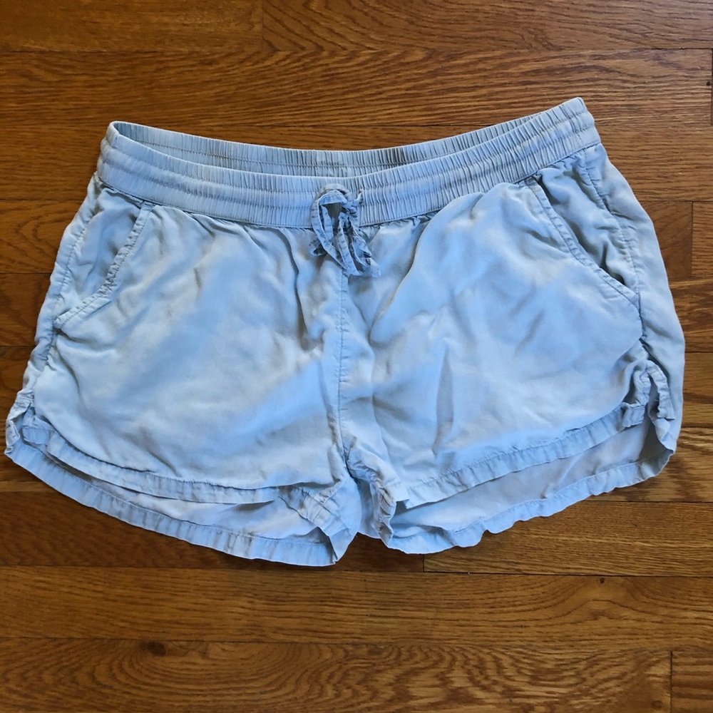 Aerie “Denim” Shorts - Size Medium